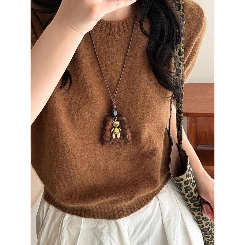 Beaded Apple Coffee Cup Pendant Necklace - Minimalist and Sweet Sweater Chain