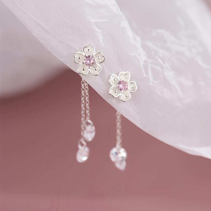 

1Pair of Three-dimensional Flower Cherry Blossom Elegant Fashion Women s Earrings, Inlaid with Synthetic Zircon Pendant серебряный