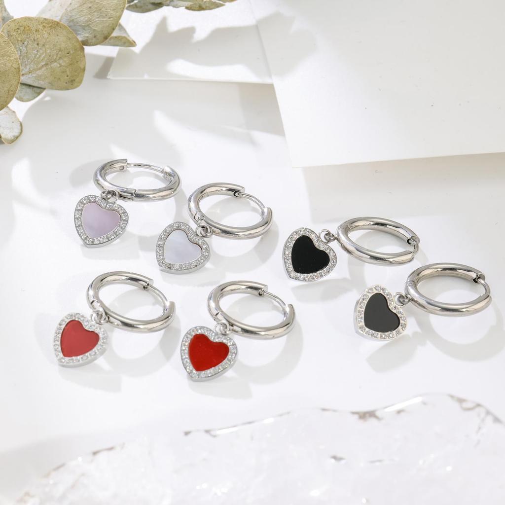 Hong Kong style retro love full diamond earrings round titanium steel earrings simple style Valentine's Day gift vacuum plating