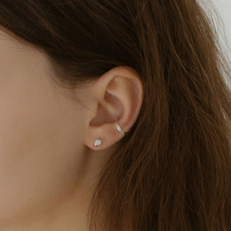 

NORMALLEE [Silver 925] Mini Stone Earrings Silver