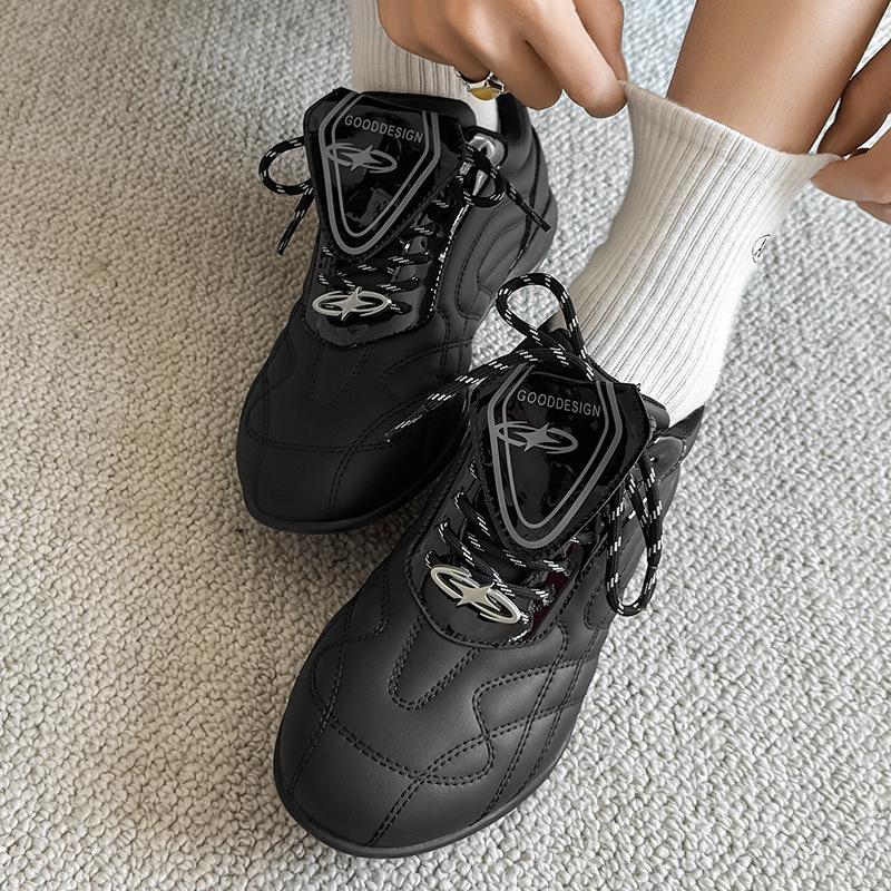 Turbo Racing Unisex Thin-Soled Black Casual Soccer and Commuting Shoes