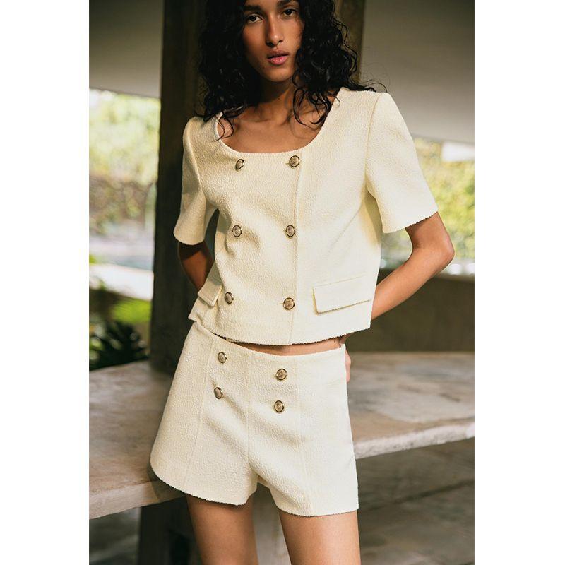 Women clothes Texture Short sleeve Blazers 3392100 Gold Decorated Row Button Texture Casual Shorts 3586100