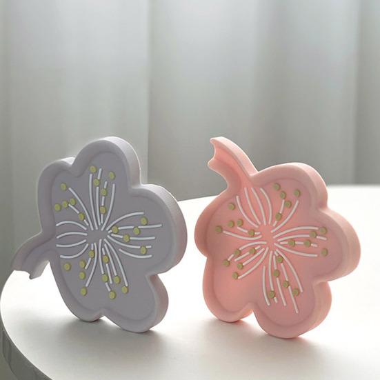 Portasapone drenante a forma di fiore Vassoio portasapone antiscivolo Estendi la vita del sapone Scatola portasapone facile da pulire Accessori da cucina per il bagno
