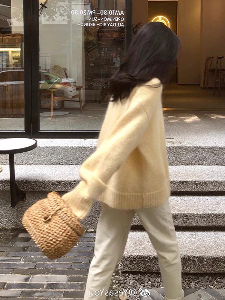 Mléčně žlutý mohérový volný pletený svetr - Dámský jarní/letní petite líný styl, silný kulatý výstřih, pulovr