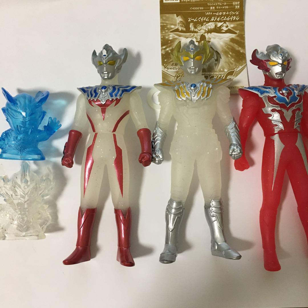

[USED] Limited Edition Ultraman Taiga Soft Vinyl Figure