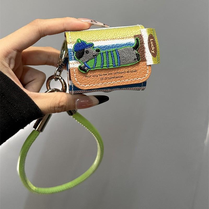 Contrasting stripes embroidered dachshund for AirPods 1 /1 earphone protective case cover 1pro second and third generation with lanyard