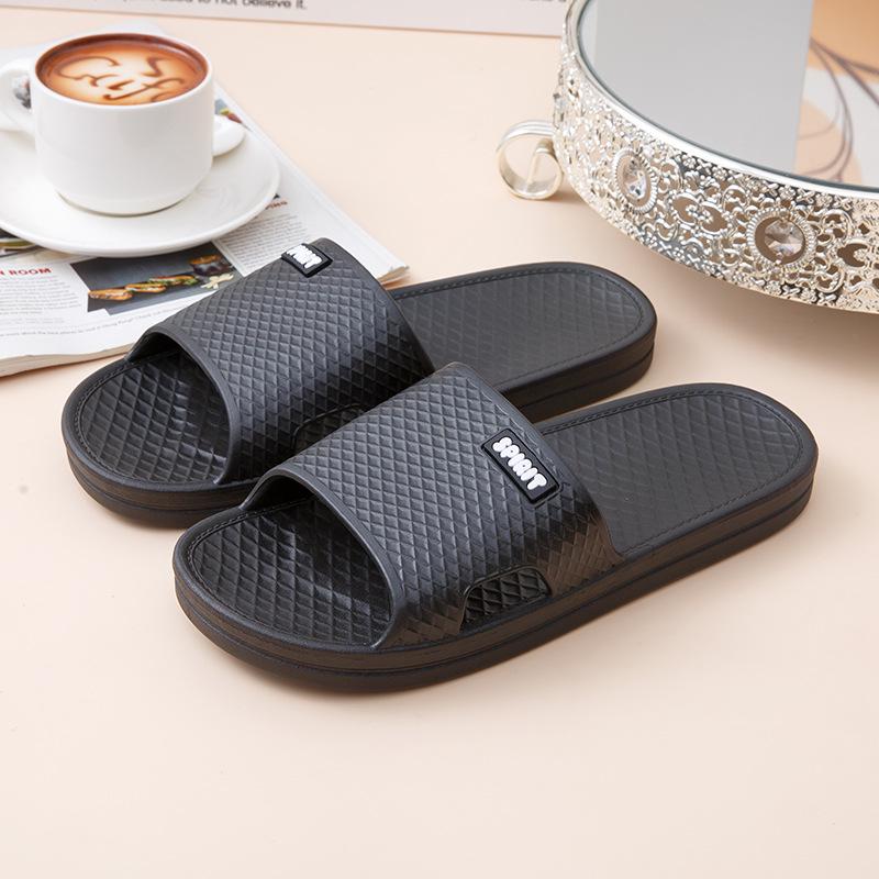All-Season Comfortable PVC Slippers for Women – Indoor/Outdoor Casual Wear