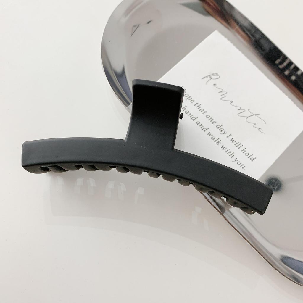 Small Black Claw Clip for Women - Hair Accessory for High Ponytail & Hairpin