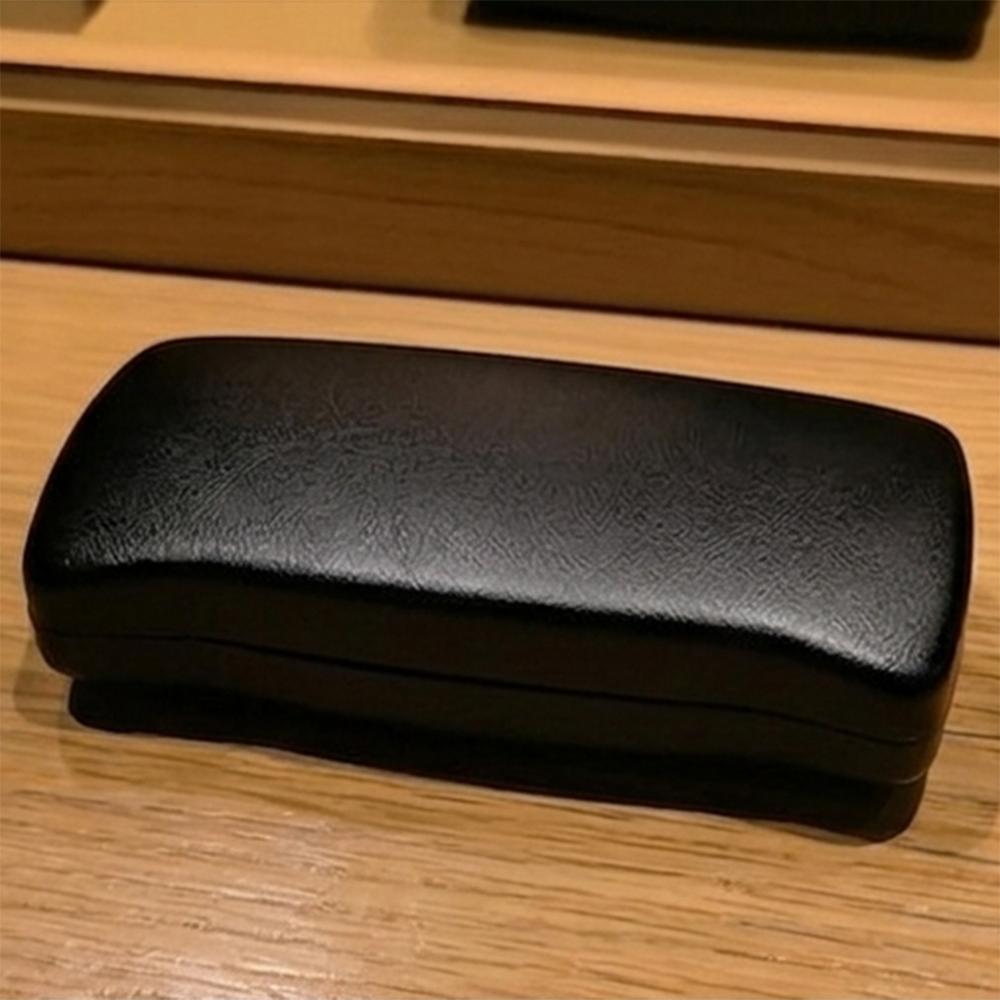 

Portable Hard Shell Eyeglasses Case Matte PU Leather Sunglasses Case Anti Pressure Glasses Storage Box for Men Women Daily Use чорний