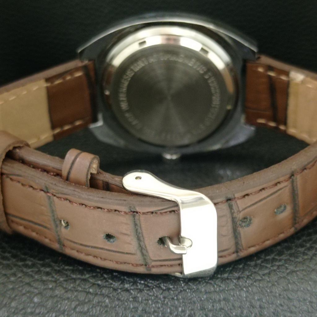 RELÓGIO MASCULINO SUÍÇO VINTAGE REFORMADO DE COROA MANUAL COM MOSTRADOR CINZA a704630-1