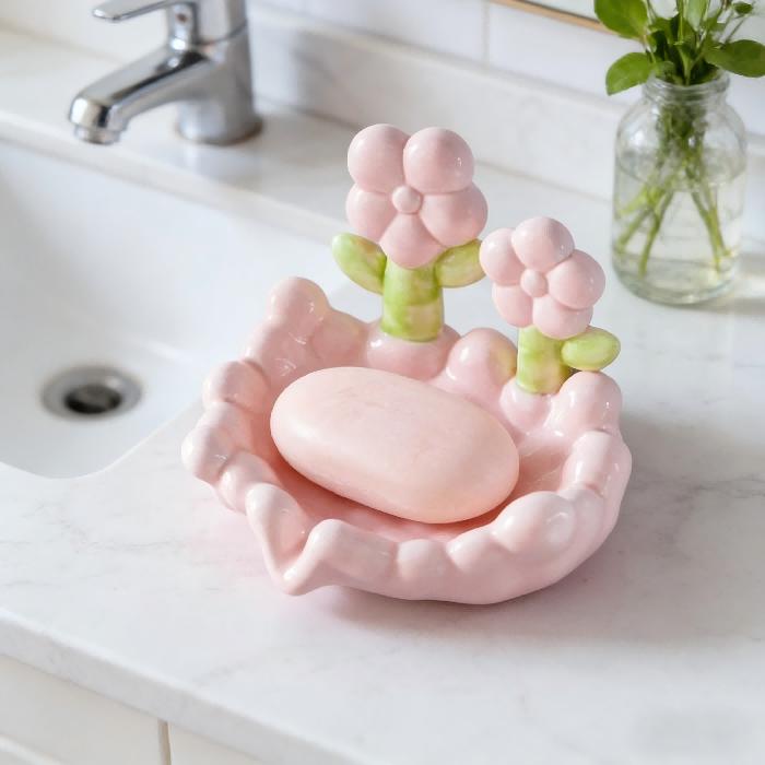 Tulip Ceramic Soap Dish with Drain Non-Slip Floral Soap Holder Creative Storage Rack for Bathroom Sink Decorative Home Accessory