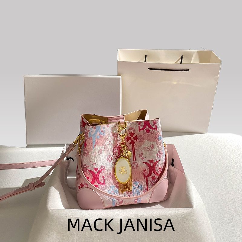 

Hong Kong Counter Genuine Leather Leisure Commute Large Capacity Graffiti Printing Bucket Bags Women s Fancy Shoulder Messenger Bag Pink