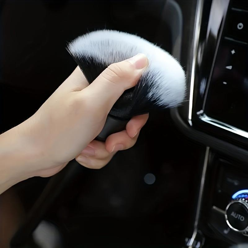 Lucullan Ultra-Soft Detailing Brush Super Dense Auto Interior Detail Brush With Synthetic Bristles Car Dashboard Duster Brush