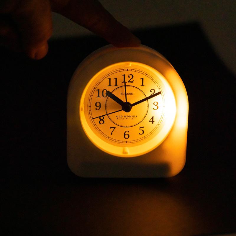 Student Simple Alarm Clock Fashionable Silent Creative Bedroom Clock Children's Special Luminous Bedside Personalized Wake Up Clock