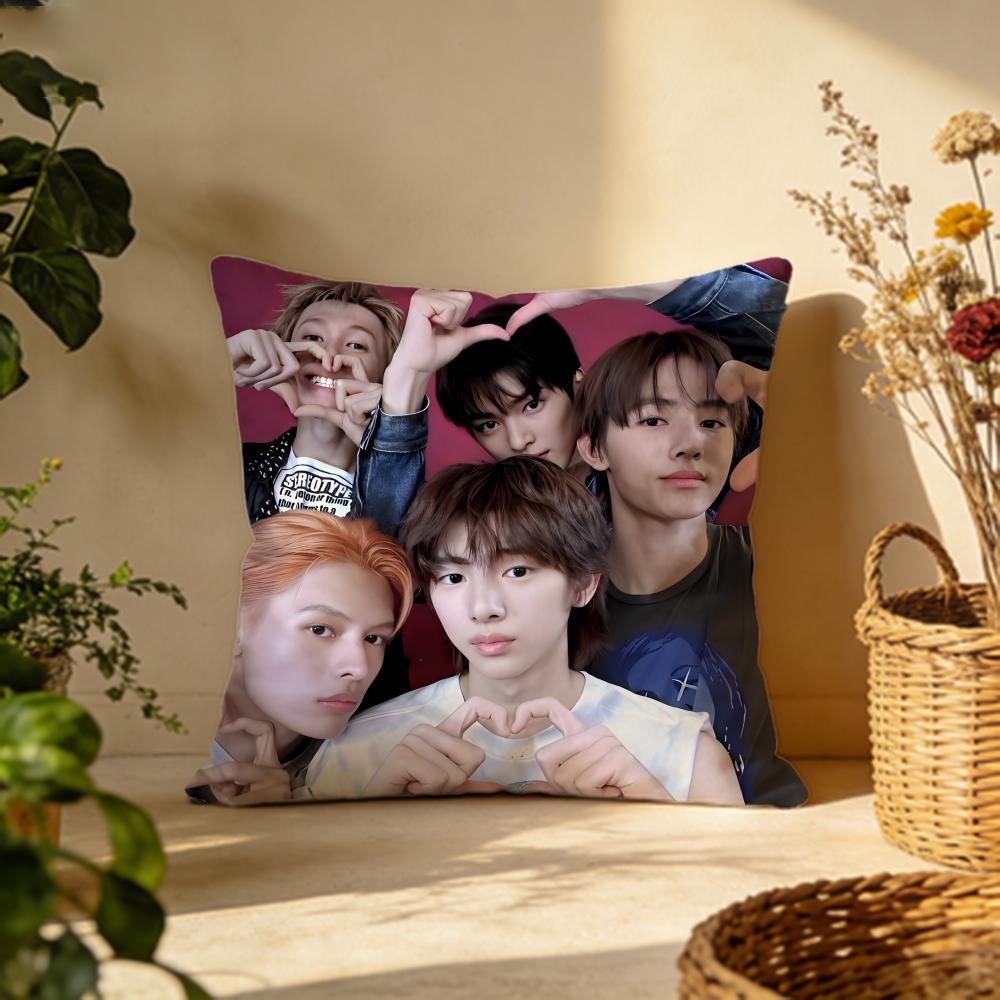 Fashion CCORTISful Cushion Cover Versatile DoubleSided Pillow Case Fit for Sofa Bed Car  Daily Decor