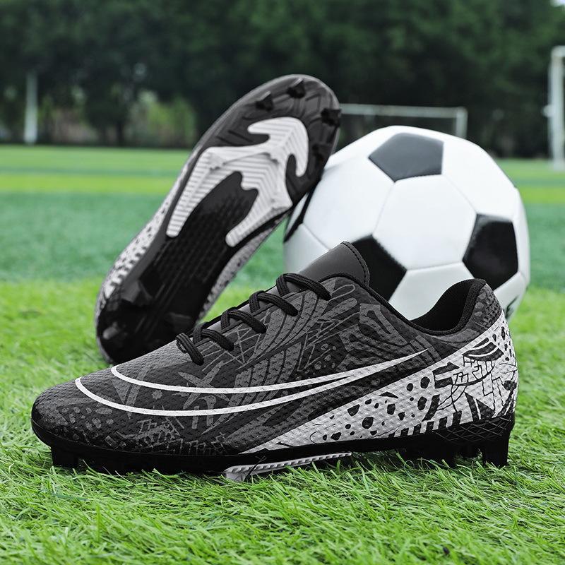 Football Shoes Low Top Blue and White Porcelain Spikes Youth Professional Training Shoes Large Size Sports Shoes