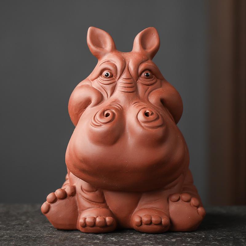 

1PCS Creativity Purple Clay Tea Pet Handmade Hippo Statue Ornaments Desktop Crafts Chinese Tea Set Decoration Accessories 8.2x8x10.2cm