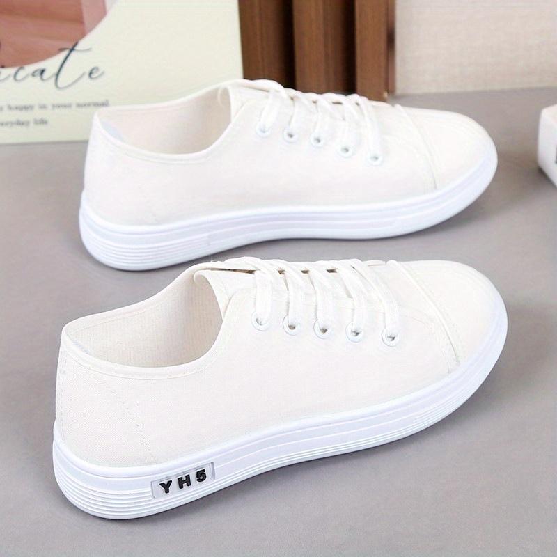 Women'S Breathable Casual Sneakers - Summer White & Black Low-Top Lace-Up Shoes with Rubber Sole, Fabric Lining, and Plain Toe Design for Casual Attir
