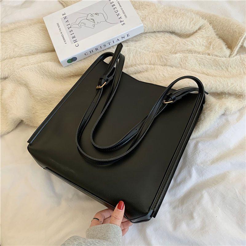Bag commuter tote bag large capacity new fashion versatile single shoulder Internet celebrity foreign style retro niche