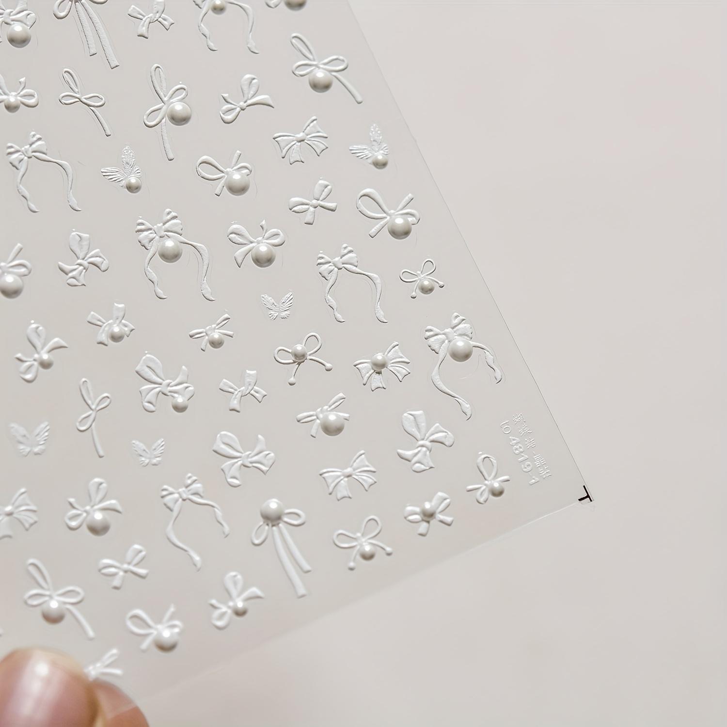 

1 лист Элегантные белые бантики и наклейки для нейл-арта 5D Самоклеящаяся лента для DIY маникюра Блестящие цветочные и ленточные дизайны, Креативные дизайны ногтей