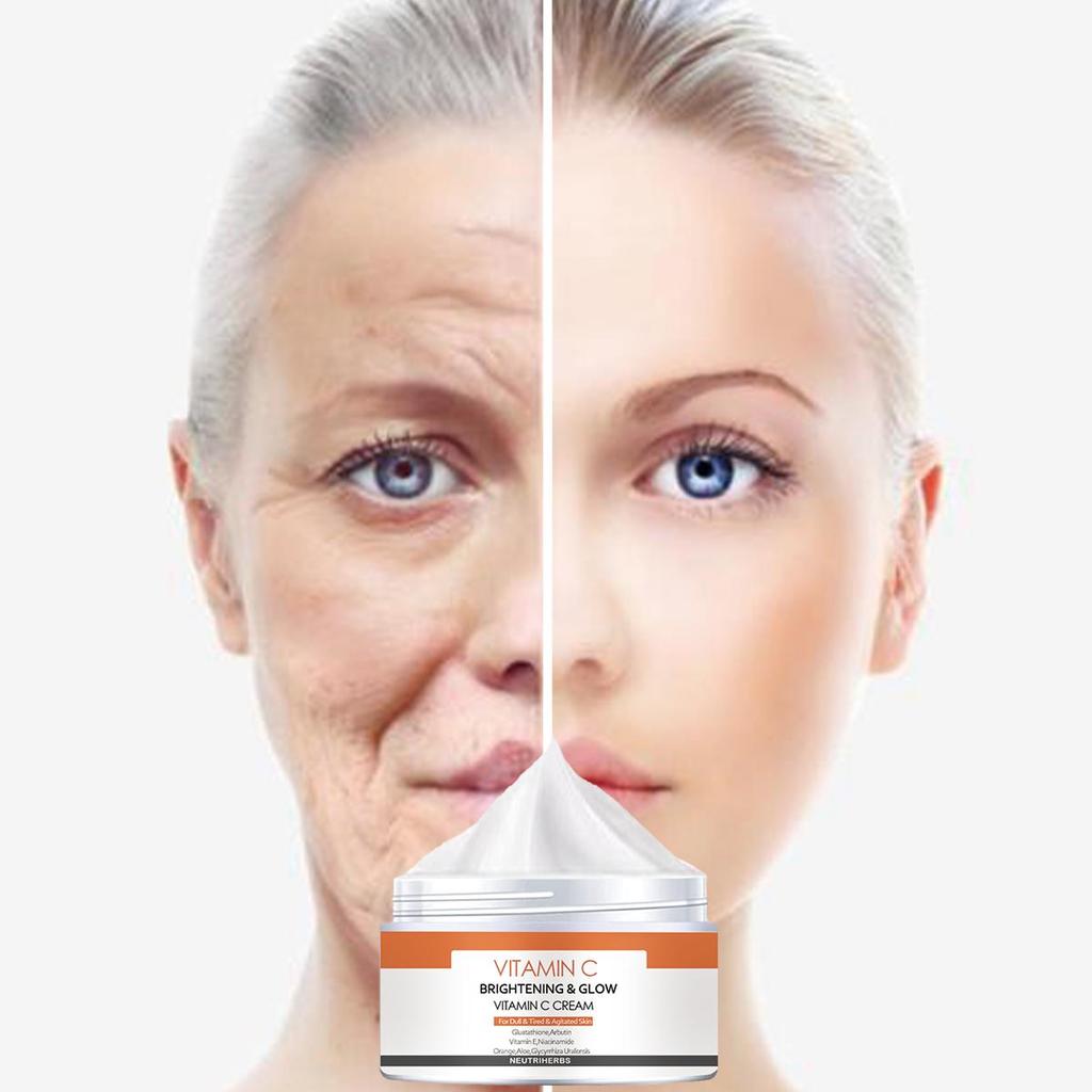 Pleťový krém dehydruje, hydratuje a zvlhčuje pokožku, redukuje jemné linky a vrásky