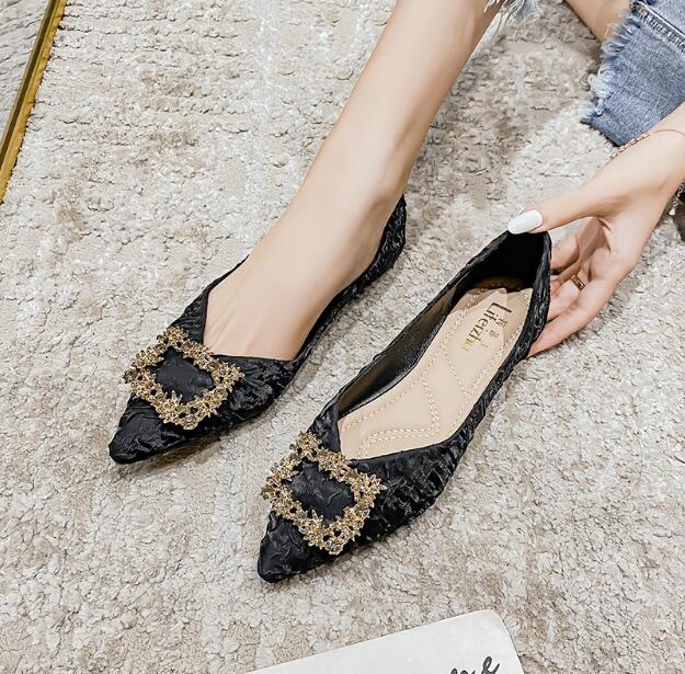 2024 New Arrival Women's Flats Beautiful Fashion Summer Shoes Flat Ballerina Comfortable Casual Women Shoes Large Size 35-43