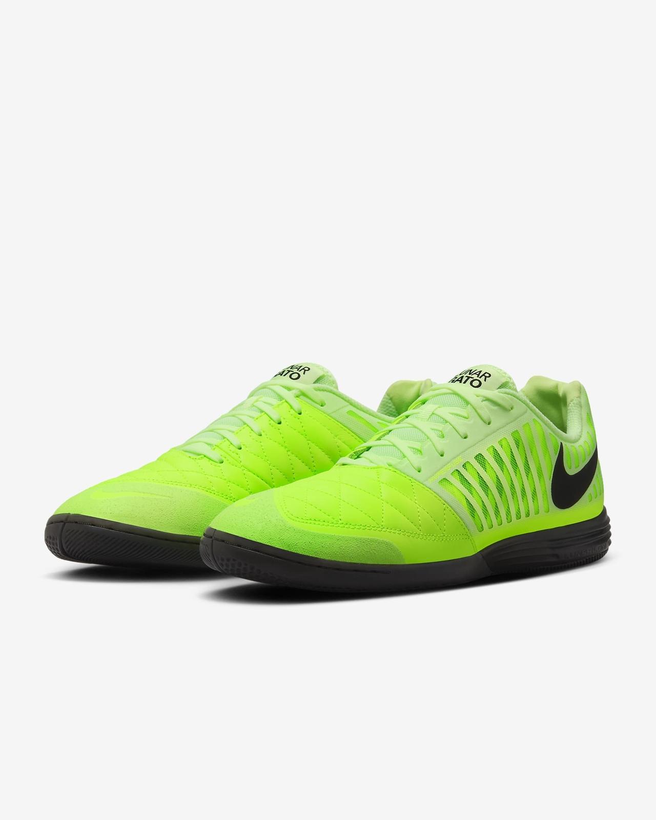 580456-012 Nike Lunargato 2 Black Volt (Men s) 8