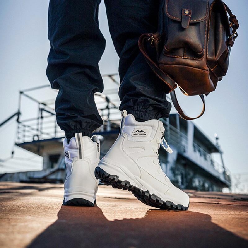 Schneestiefel für Männer und Frauen sind wasserdicht, rutschfest, dick, warm und kältebeständig, mit drehbaren Knöpfen