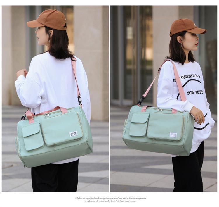 Fashion Fitness Bag: Men's & Women's Water-Repellent Handbag with Wet/Dry Separation, Shoe Compartment - Ideal for Sports & Travel.