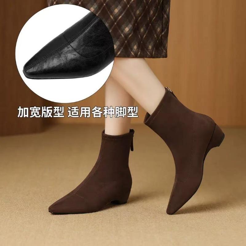 Autumn and winter small square pointed head simple temperament short boots women, pointed head comfortable medium thick heel thin velvet boots