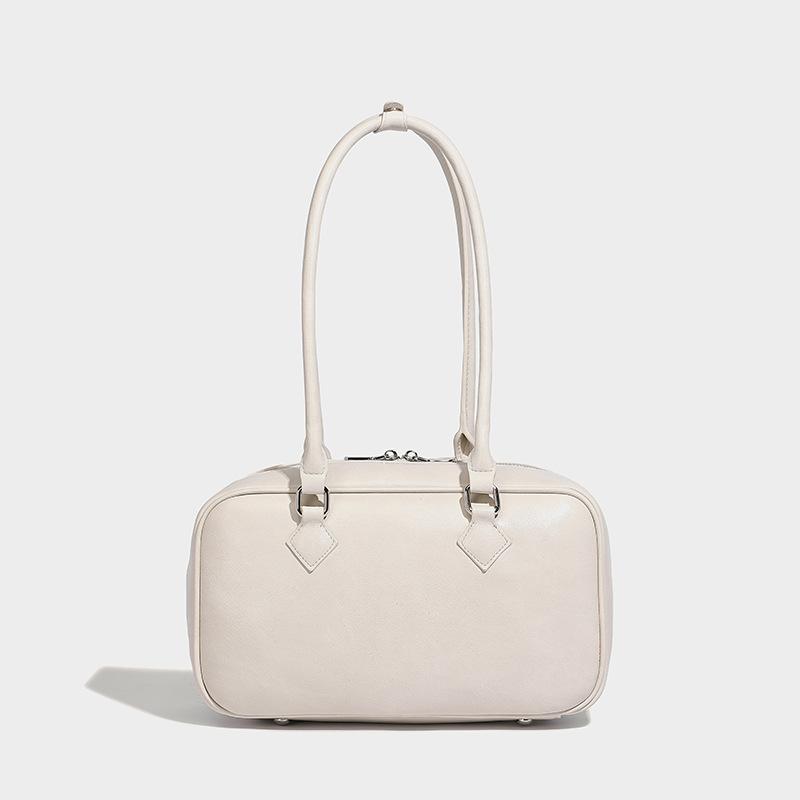 Autumn and Winter Niche Design Toast Bag Portable Bowling Bag Fashionable Large Capacity Casual Versatile Shoulder Armpit Bag