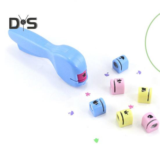 1 Set Craft Hole Punch 12 Patterns Kids Adults Beginner DIY Scrapbook Paper Shape Puncher Decorative Arts Crafts Scrapbooking Handcraft Tool