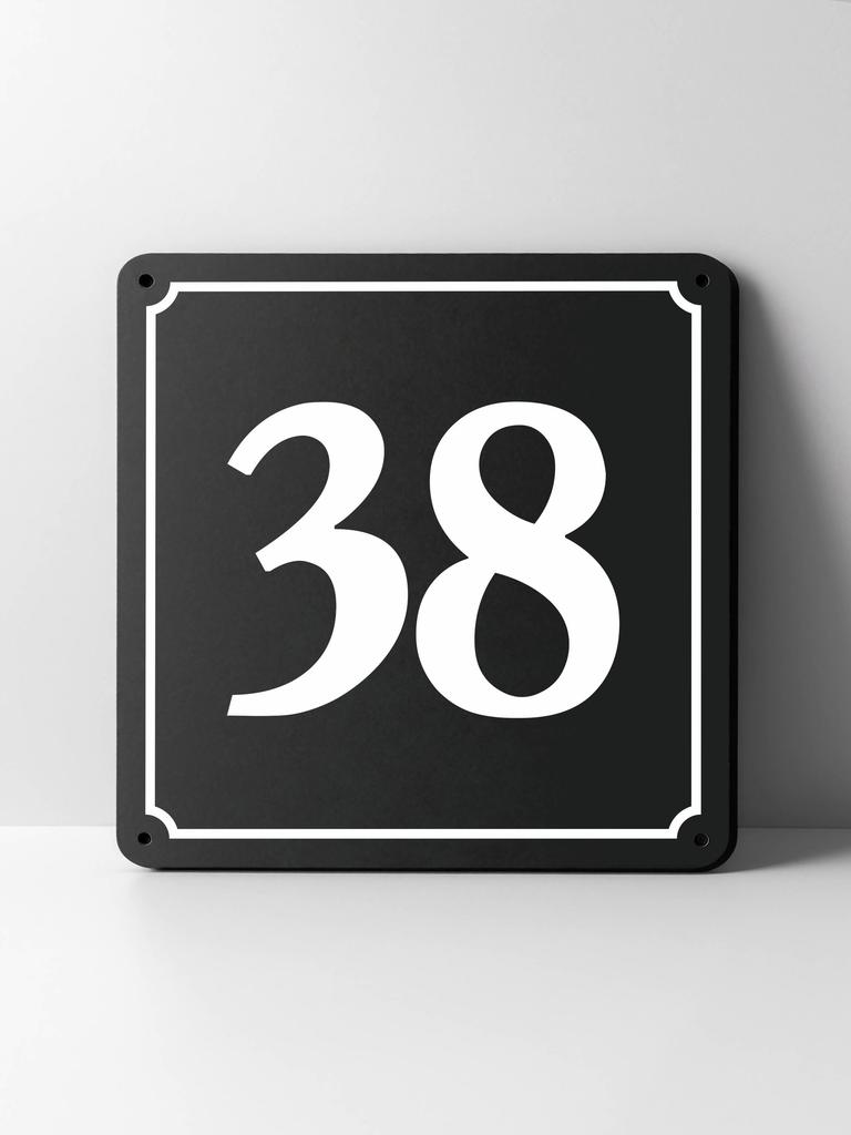 Metal House Number Sign, Black White Contrast, Outdoor Wall Decor for Home Street