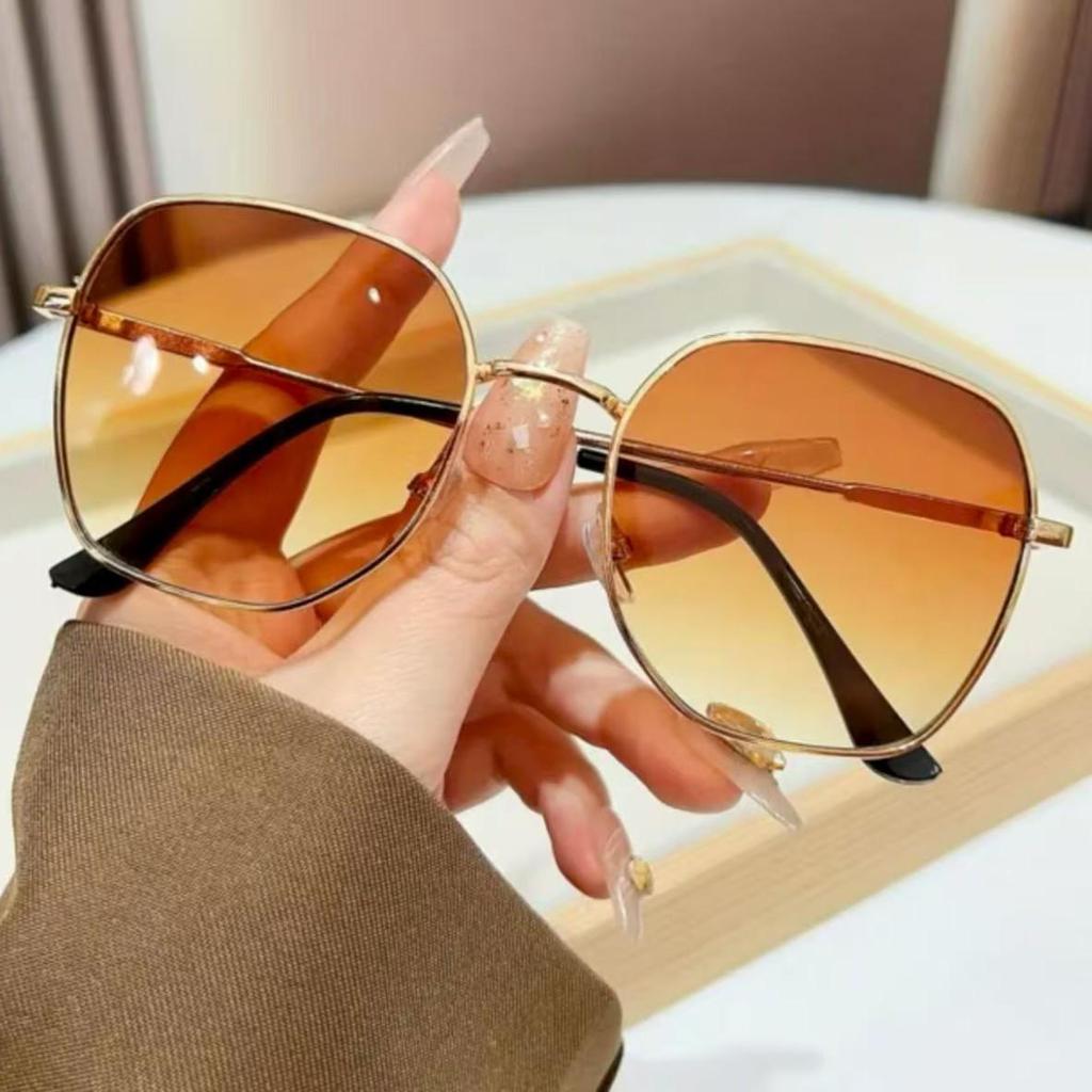 2025 Trendy European-Style UV Protection Sunglasses for Men & Women