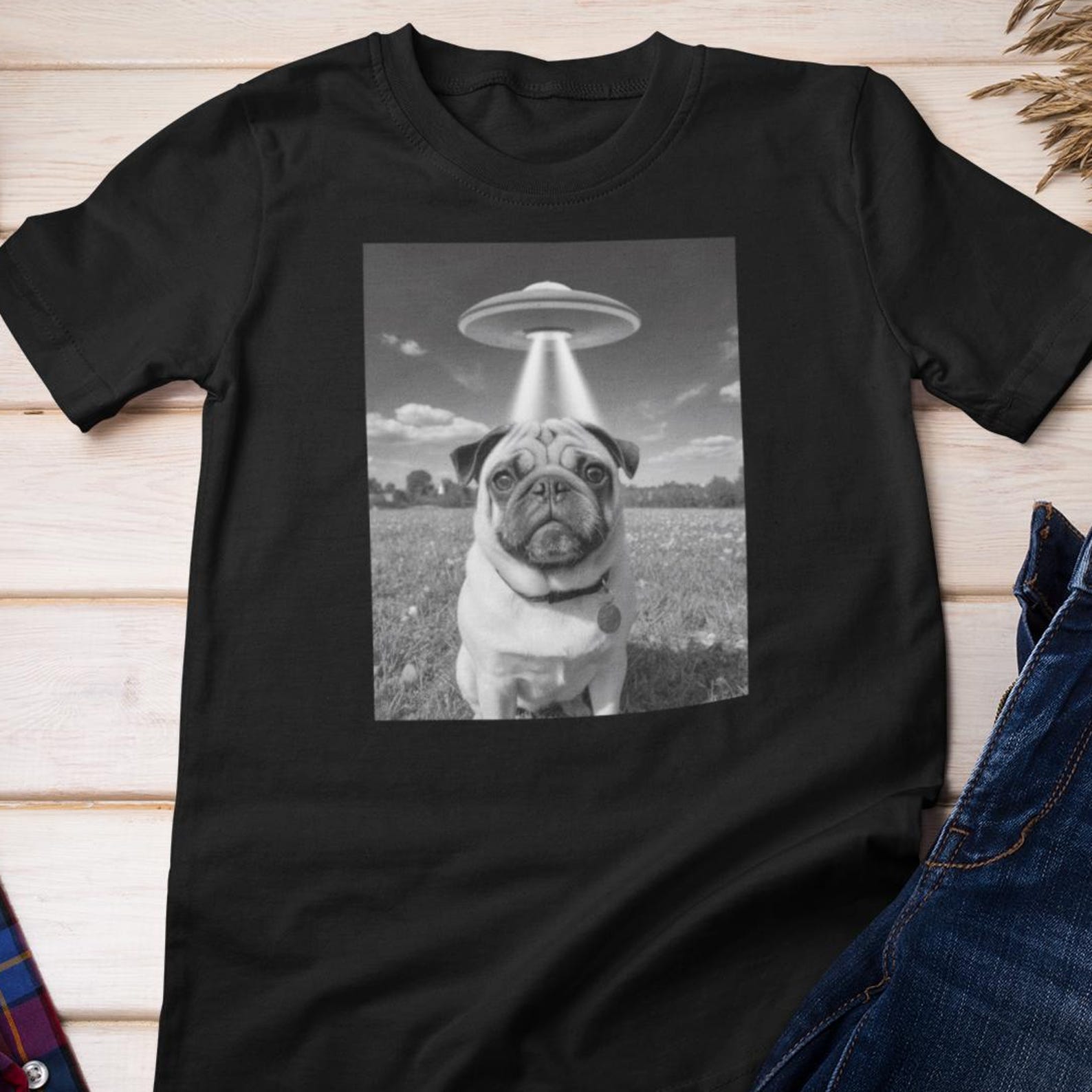 UFO Pug T-Shirt | Alien Abduction UFO Cotton Tee XL