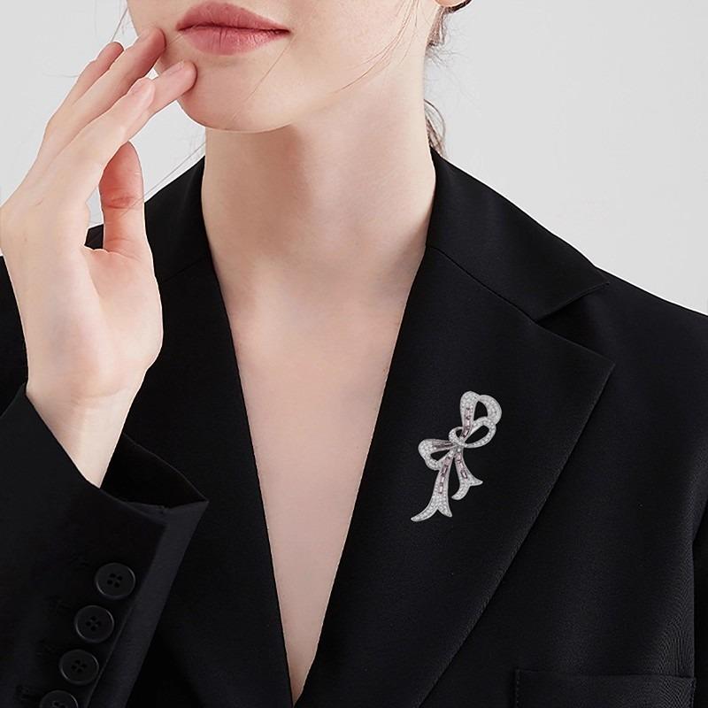 Bow Brooch, High-end Women's Simple and Versatile, Crystal Corsage, Niche Design Sense Brooch