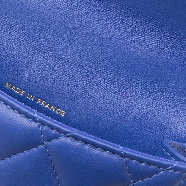 CHANEL - Matrasse Matelassé Mini Chain BagShoulder Bag lambskin Array