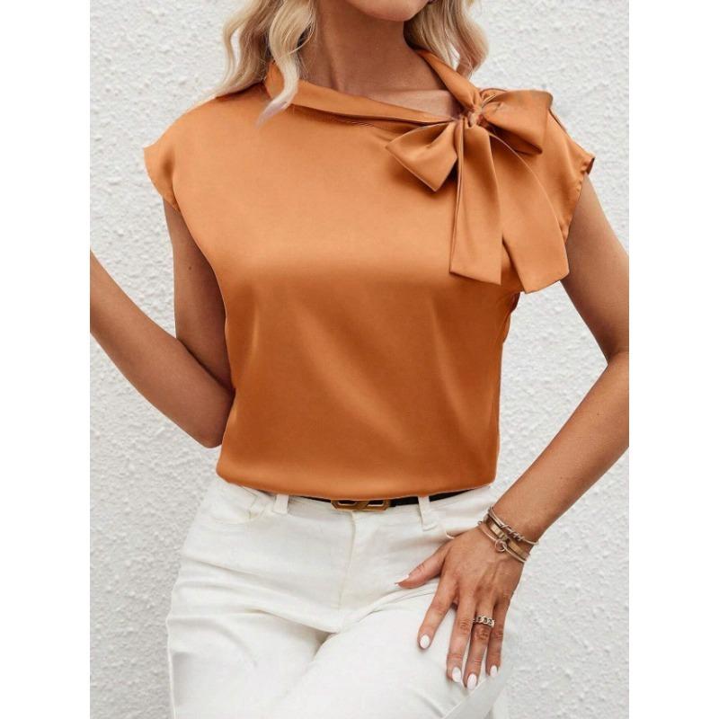 Top estivo da donna con fiocco a mezza lunghezza e design a nicchia