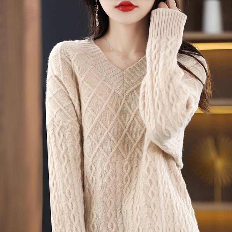 Women's Pure Wool V-Neck Pullover Sweater - Stylish Loose Fit, New for Autumn/Winter 2023
