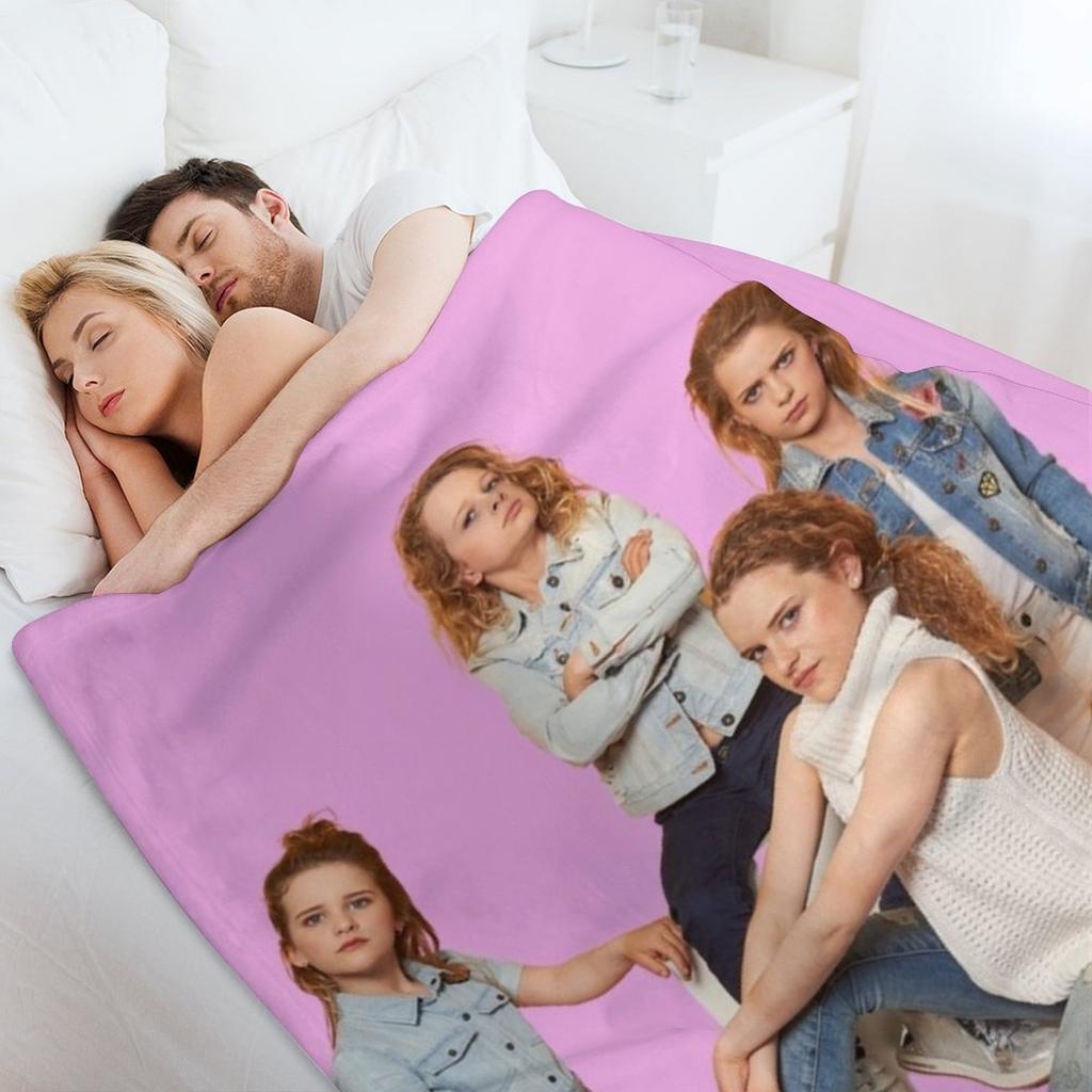 Norris Nuts.- The Legends Merch Throw Blanket Designers Blankets For Sofas Decorative Sofas Blankets For Baby Blankets