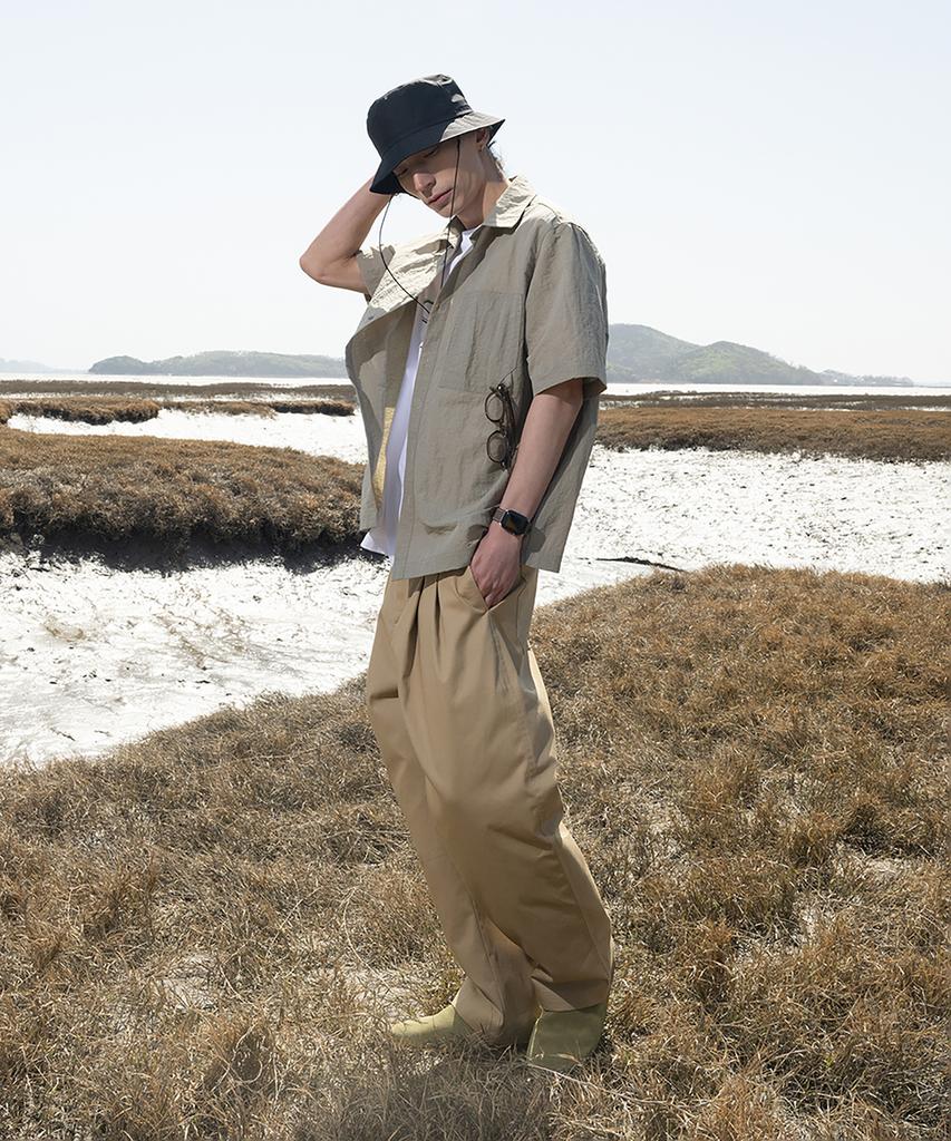 MUDSALT Double-Pleat Wide Chino Pants Beige