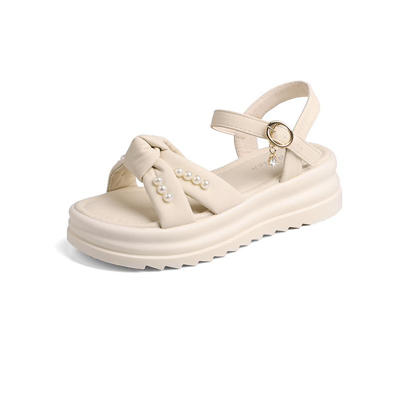 Platform beach sandals women's popular new pearl muffin shoes this year, small fragrant style with skirt sandals women's outer wear