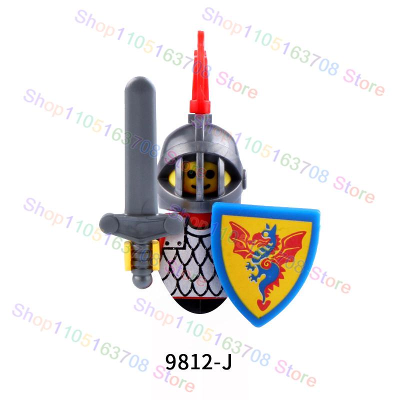 Hochwertige Mittelalterliche Fantasy-Kreatur Hochwertige Ritter Hochwertige Figuren Hochwertiges Gebäude Hochwertige Bausteine Hochwertige Römisches Heer