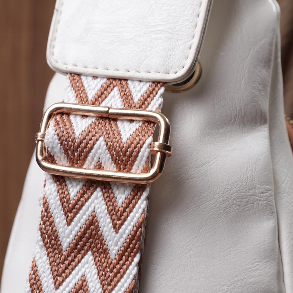 Comfortable Women's Sling Bag Over the Shoulder Made of Eco-leather VINTAGE Bag 22752 White