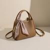 Bag women's new portable women's bag, messenger bag, leather vegetable basket, high-end mother bucket bag