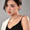Elegante Freesien-Blütencluster-Halskette: Leichter Luxus Schlüsselbein Kette & Kristall Choker für Damen