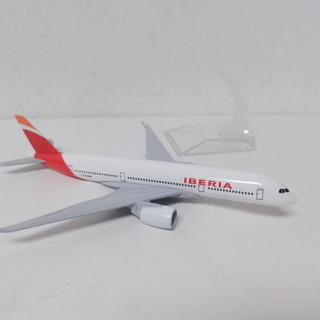 Air Iberia Airways Aircraft 16cm Model 1/400 Scale A350 Aviation Airplane Metal Alloy Plane Model Display Decor