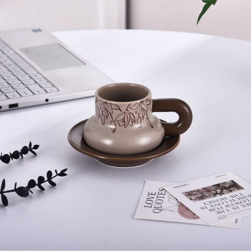 Wutuo Underglaze Ceramic Lily Mug Set