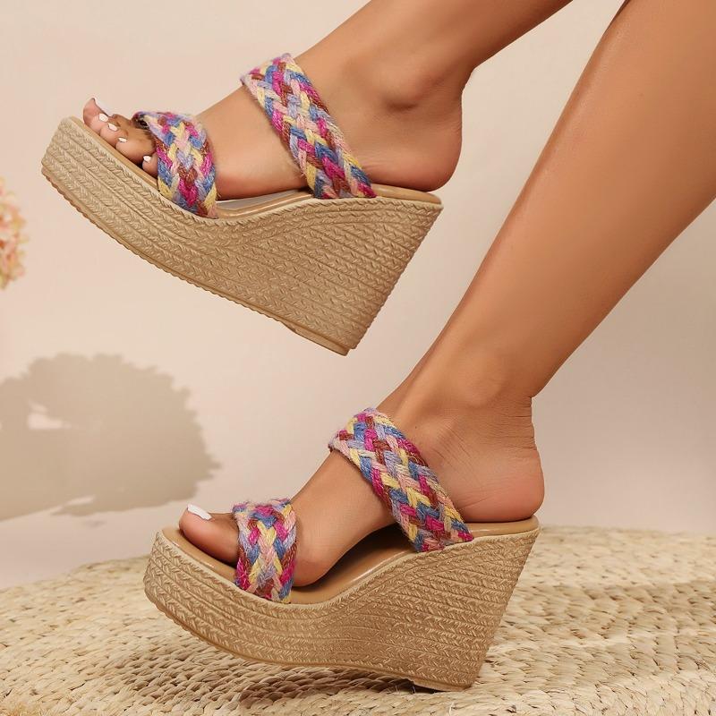 Fashion Women's Wedges Sandals 2024 New Handwoven Slippers Fashion Women's Sandals Casual Versatile High Heel Slippers Designer Sandals