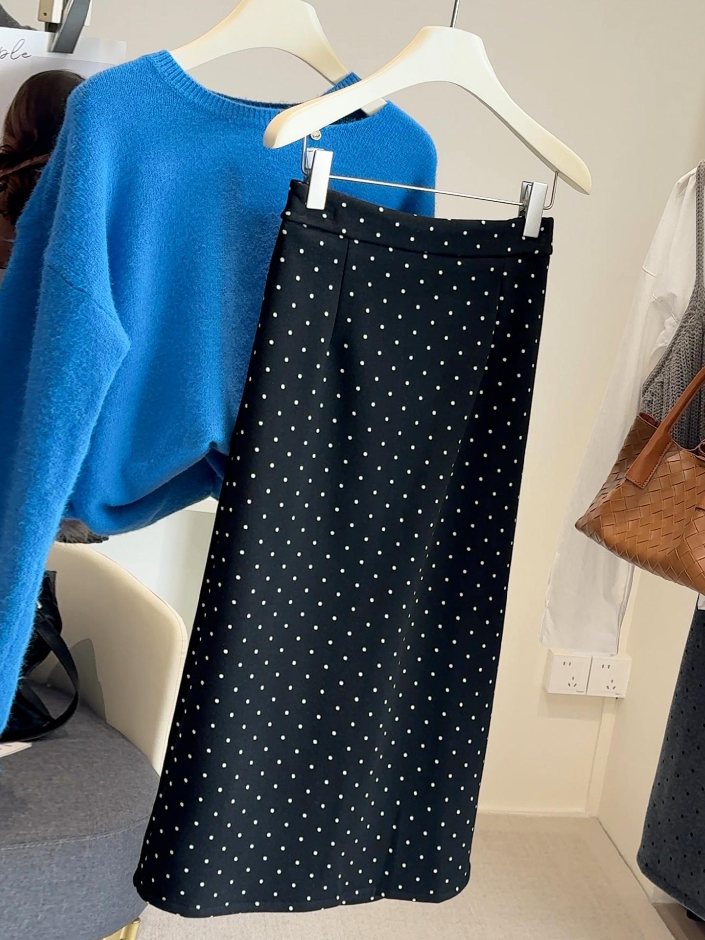 

Women s Winter Black & Silver Polka Dot Velvet Wool Skirt - High Waist, Slimming, Thick, Mid-Length, Hip-Hugging Style Medium